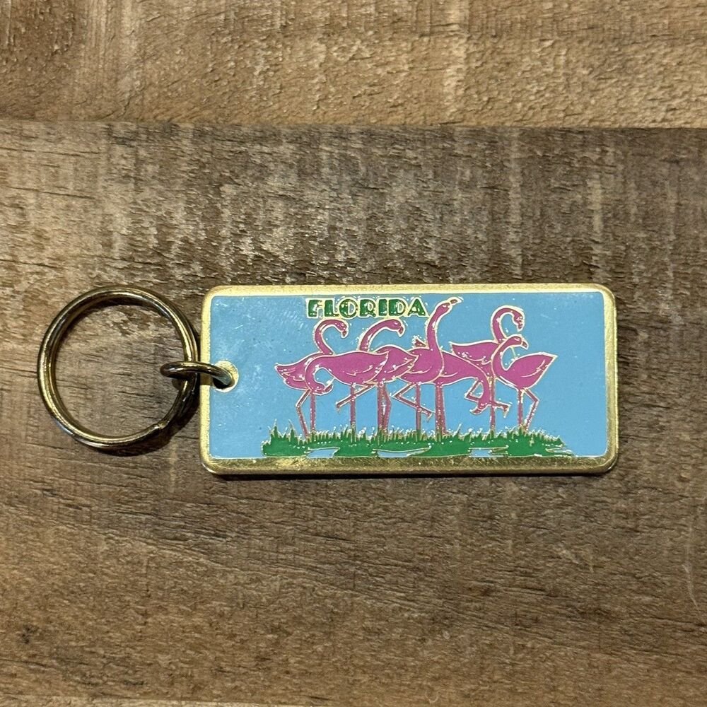Vintage Florida Flamingo Souvenir Keychain MM&N Orlando Taiwan Metal Tag Ring